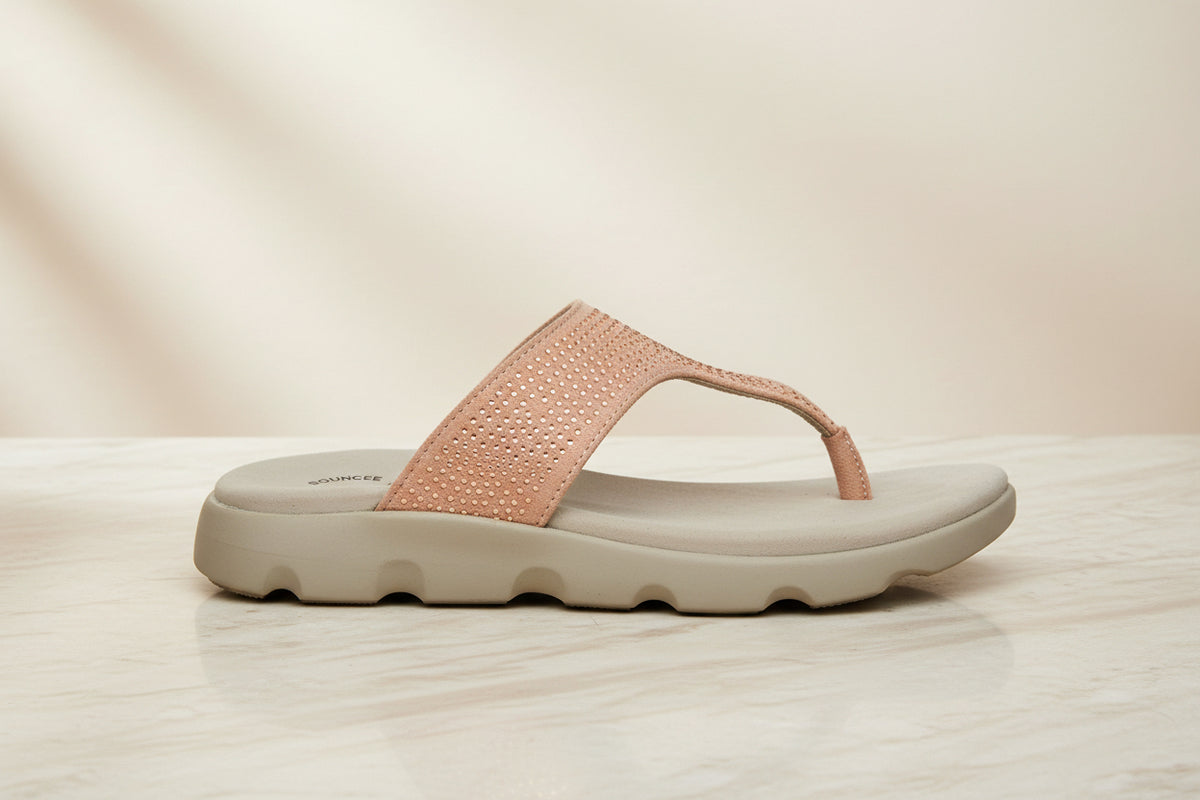 Daflexi Women's Stone Studded Toe-Ring Slippers | 9106